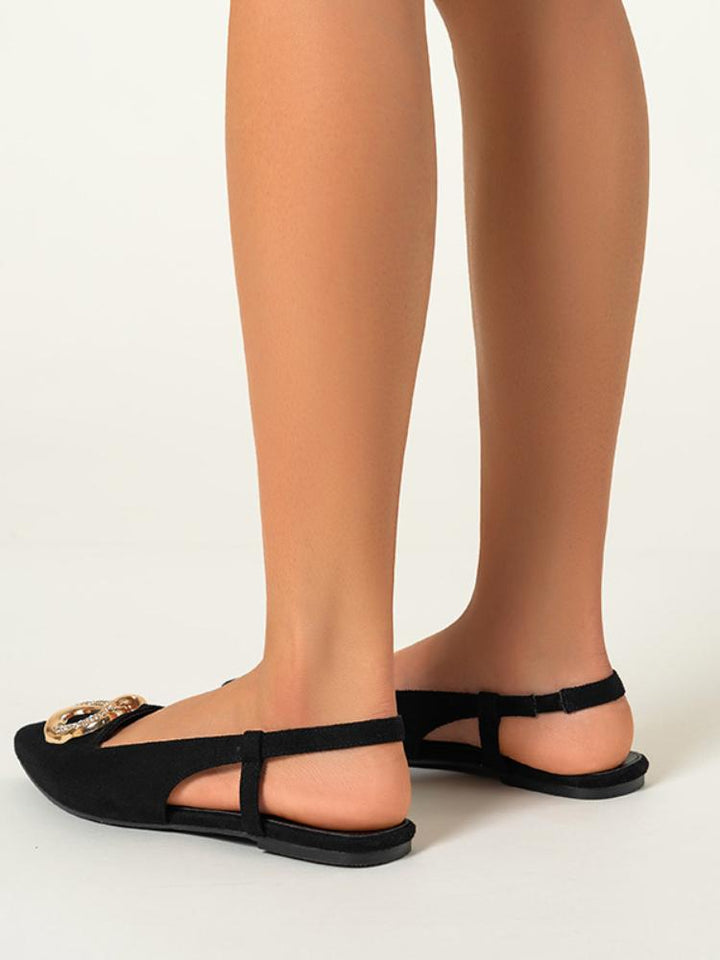 Non-Slip Toe-Covered Flat Sandals