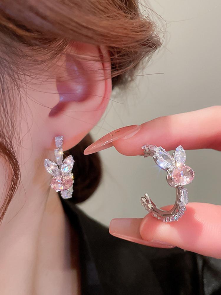 Silver Needle Geometric C-Shaped Earrings