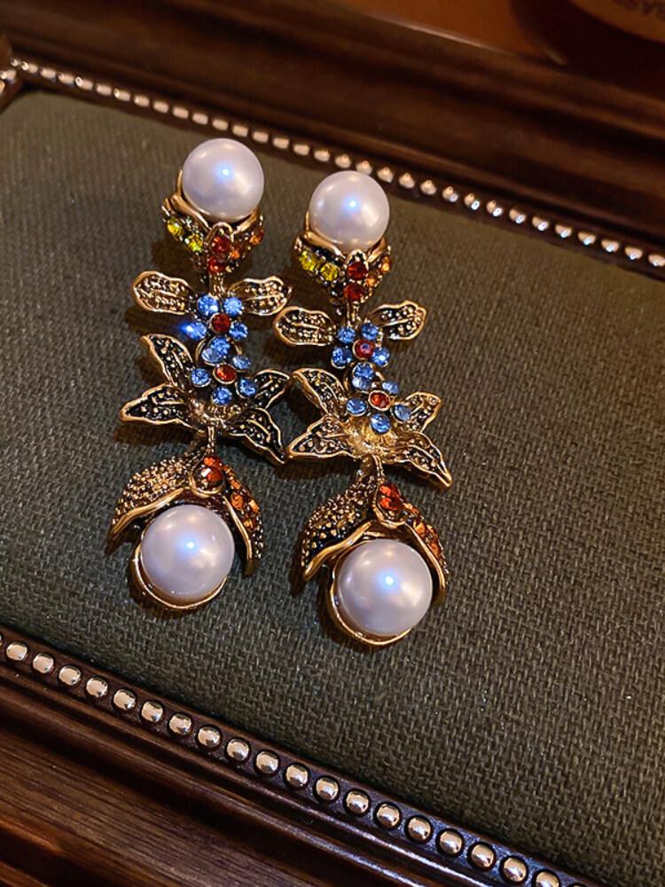 Silver Needle Diamond Flower Pearl Earrings Stud Earrings