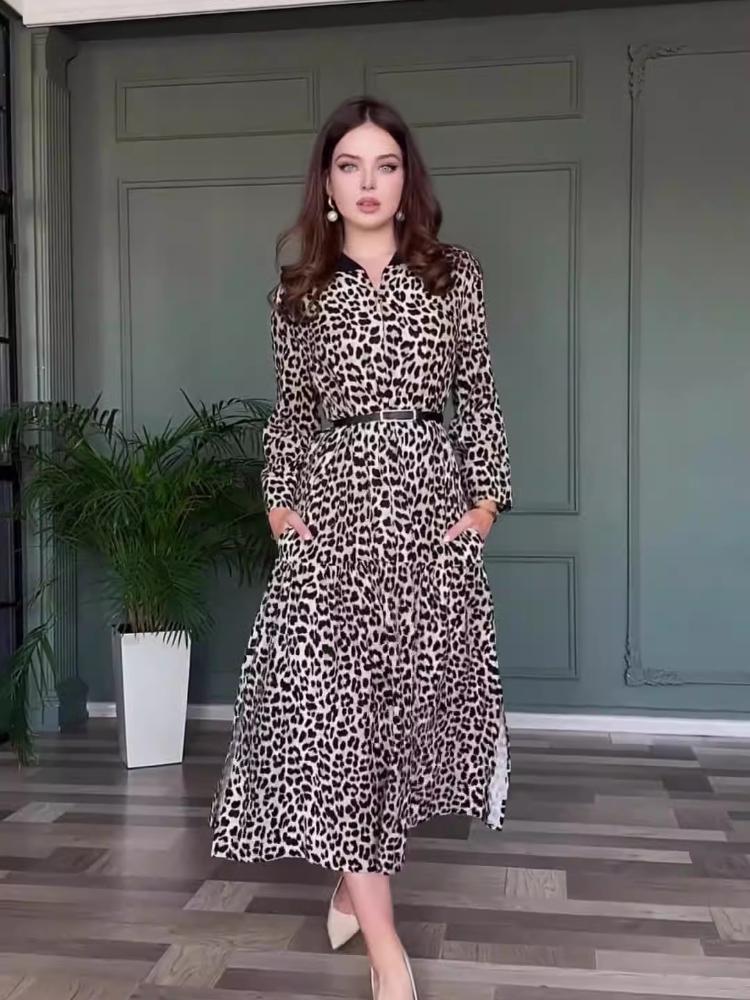 Elegant Leopard Print Midi Dress(WithBelt)