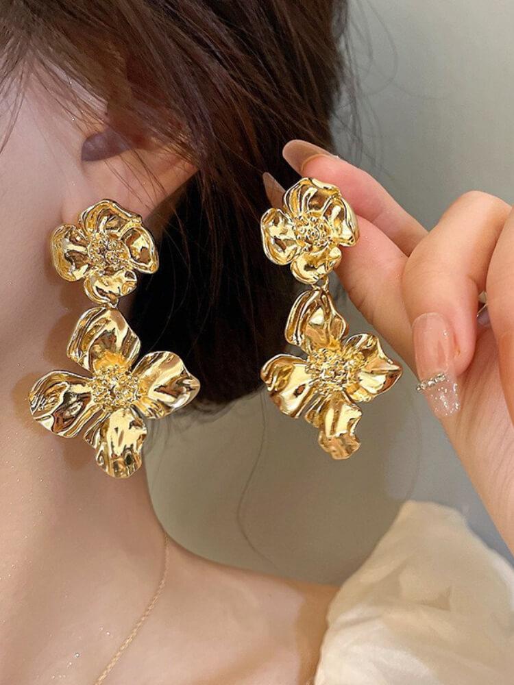 Women's Metal Flower Shaped Earrings