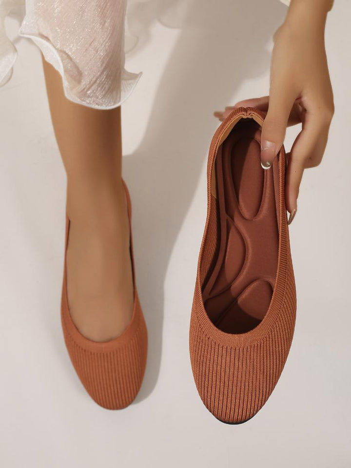 Shallow Mouth Knit Flat Soled Shoes