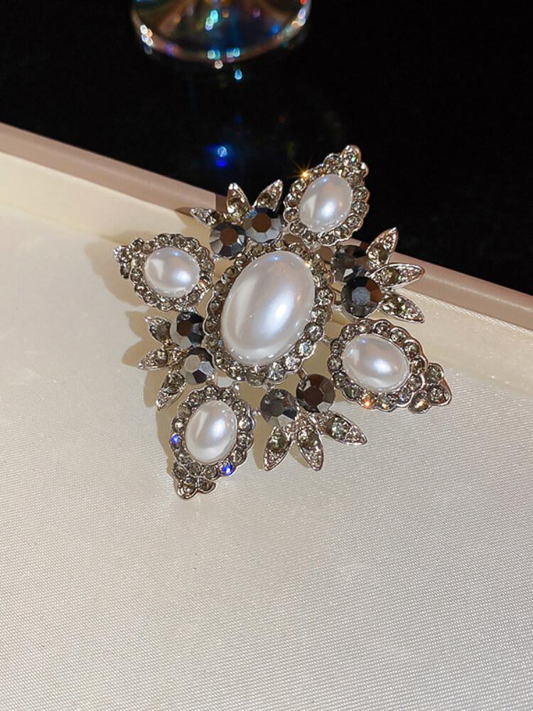 Diamond-encrusted Pearl Brooch