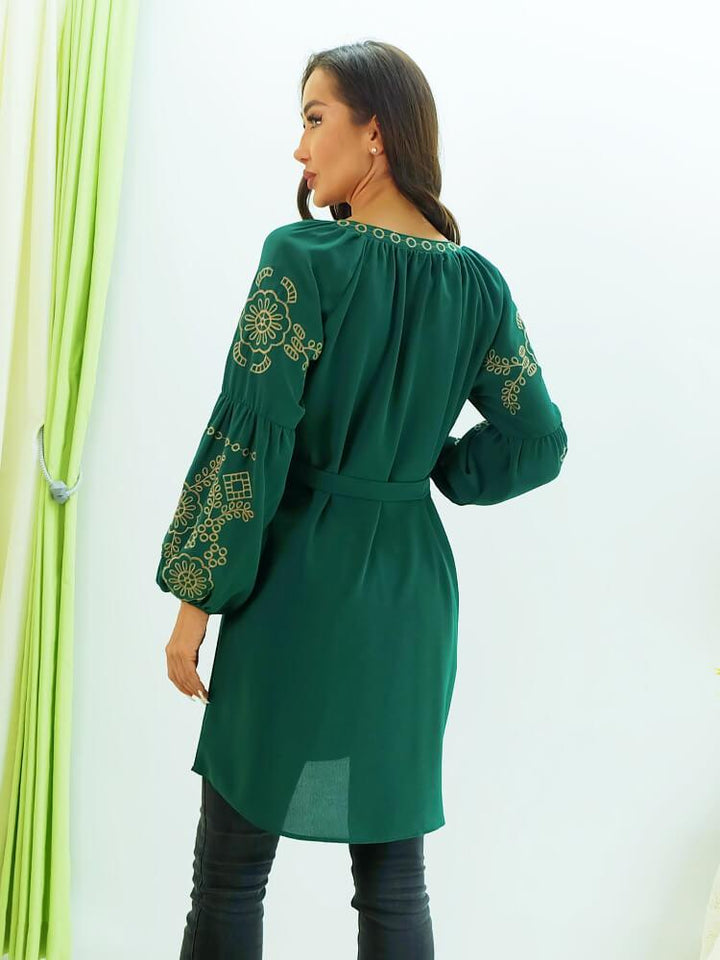 Women's Loose Embroidered Blouse