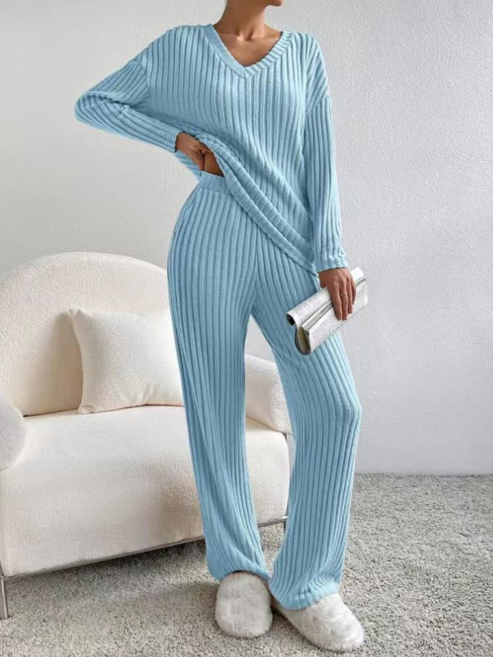 V-Neck Pit Knitted Suit
