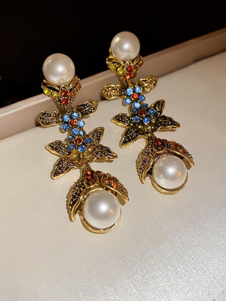 Silver Needle Diamond Flower Pearl Earrings Stud Earrings