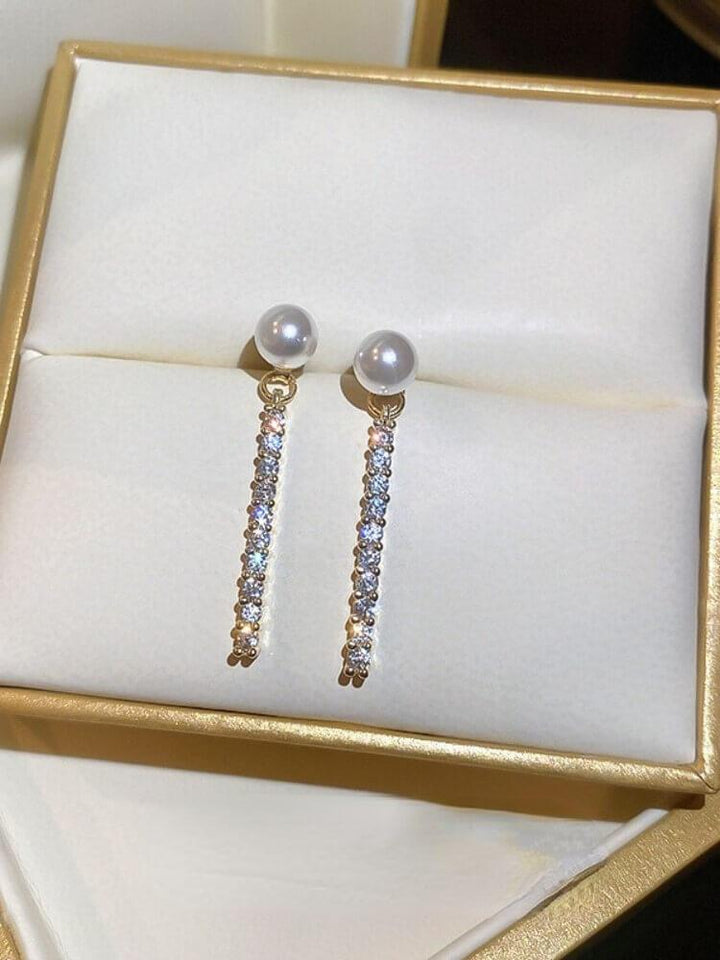 Silver Needle Pearl Micro Set Zircon Earrings