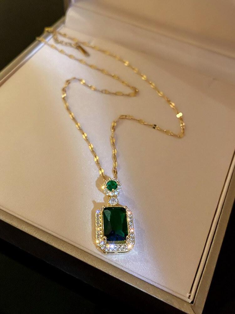 Women's Zircon Emerald Necklace Earring Set