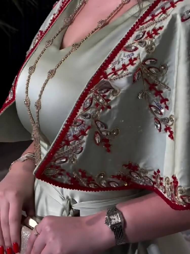 Diamond Shawl Sleeves Jalabiya Dress with Belt