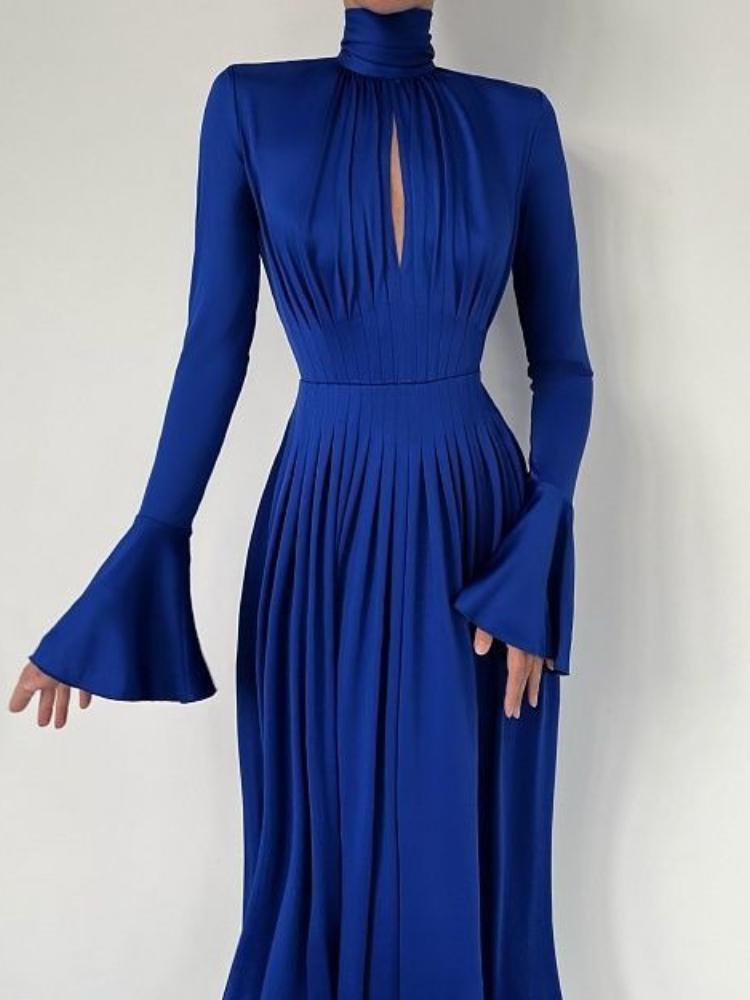Casual Bell Sleeve Solid Color Maxi Dress