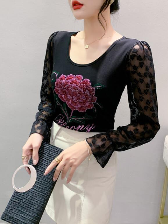 Women's Lace Floral Pattern T-Shirt