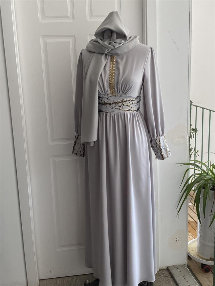 Women's Long-Sleeved Long Dress With Headscarf